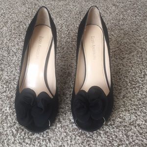 Enzo Angiolini peep toe heels